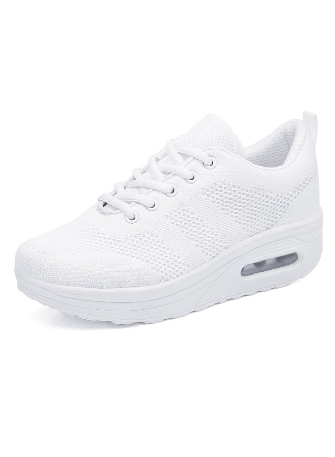 أحذية رياضية نسائية للجري والمشي، مريحة وخفيفة الوزن، مانعة للانزلاق، مناسبة للتمارين الرياضية والارتداء اليومي. - Image 1